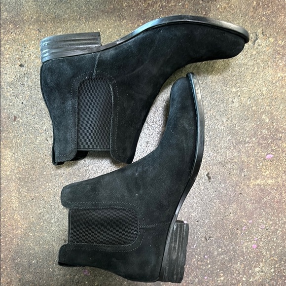 Born Boots - Picture 3 of 4